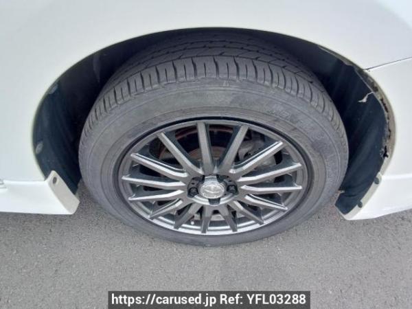 Used 2004 AT toyota wish ZNE10G Image[26]