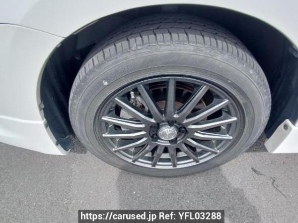 Used 2004 AT toyota wish ZNE10G Image[27]