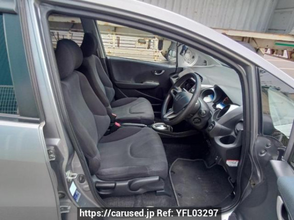 Used 2009 AT honda fit GE6 Image[11]