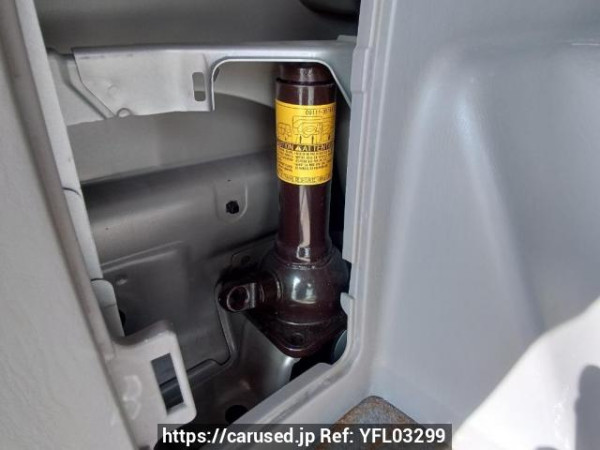 Used 2003 AT toyota hilux-surf RZN215W Image[40]