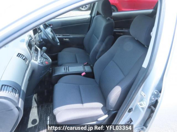 Used 2003 AT toyota wish ZNE10G Image[15]