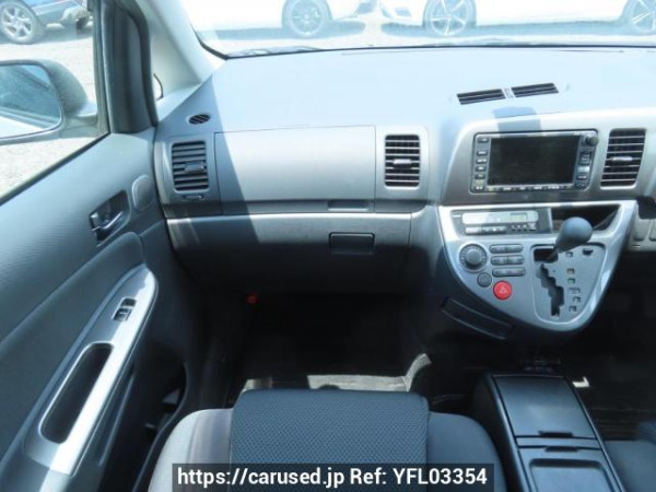 Used 2003 AT toyota wish ZNE10G Image[21]