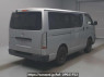 Used 2005 MT toyota regiusace-van KDH205V Image[1]