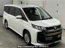 Toyota Noah ZWR95W