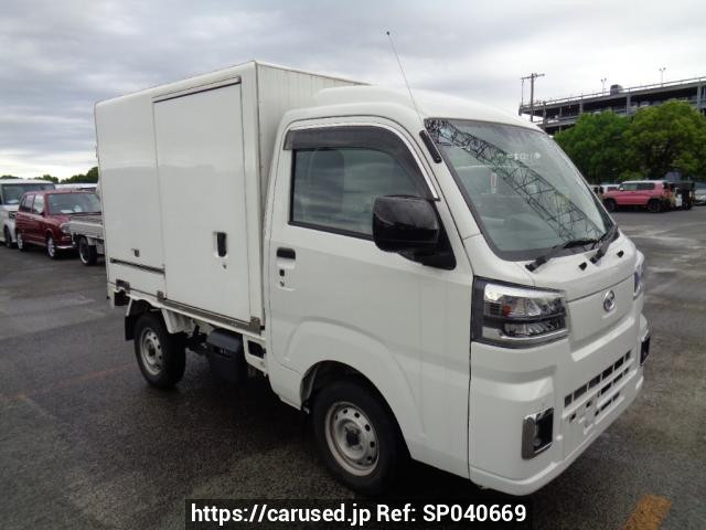 2022 Daihatsu Hijet Truck S500P
