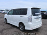 Used 2009 AT toyota voxy ZRR70W Image[4]