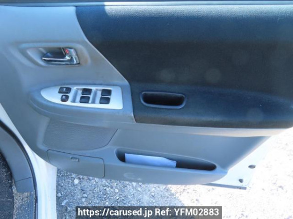 Used 2005 AT toyota voxy AZR60G Image[32]