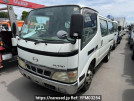 Hino DUTRO ROUTE VAN