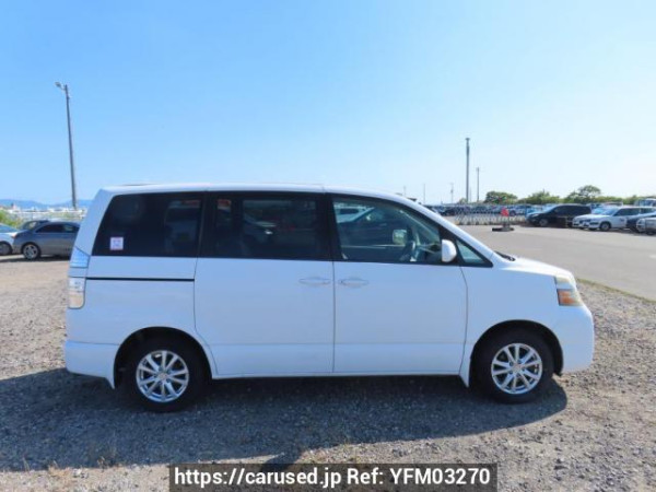 Used 2006 AT toyota voxy AZR60G Image[7]