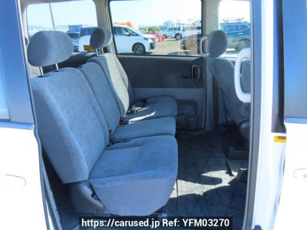 Used 2006 AT toyota voxy AZR60G Image[17]