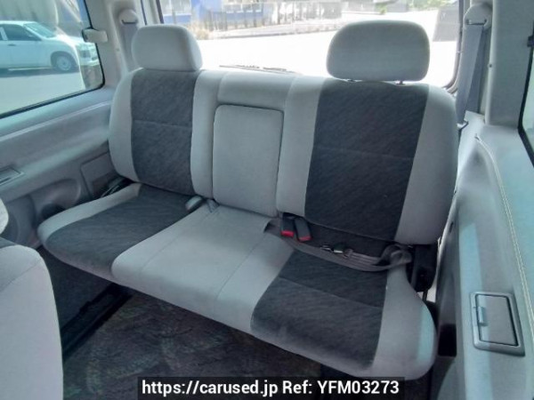 Used 1999 AT toyota hiace-regius RCH41W Image[15]