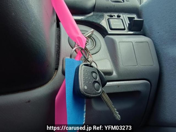 Used 1999 AT toyota hiace-regius RCH41W Image[24]