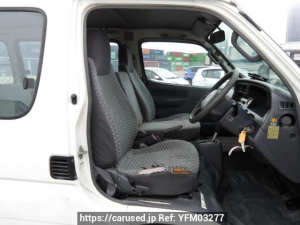 Used 1999 AT toyota hiace-van RZH102V Image[12]