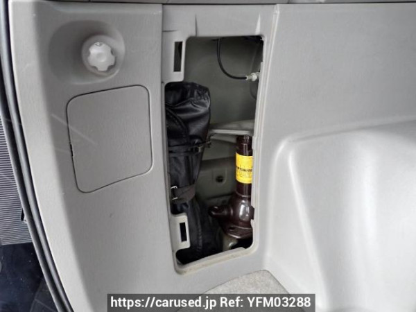 Used 2005 AT toyota hilux-surf TRN215W Image[41]