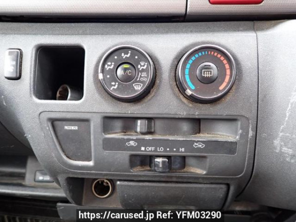 Used 2005 AT toyota hiace-van KDH200V Image[22]