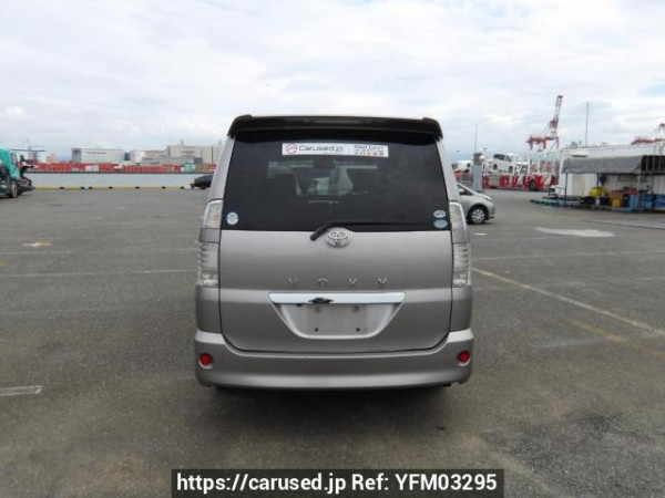 Used 2006 AT toyota voxy AZR60G Image[5]