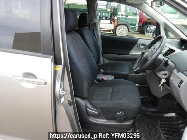 Used 2006 AT toyota voxy AZR60G Image[13]