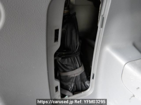 Used 2006 AT toyota voxy AZR60G Image[43]