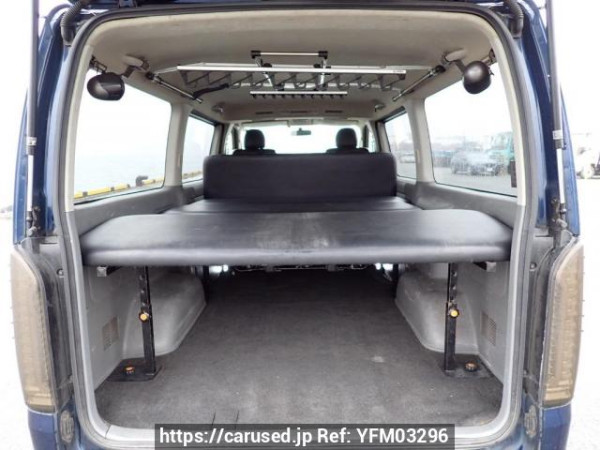 Used 2005 AT toyota regiusace-van KDH200V Image[8]