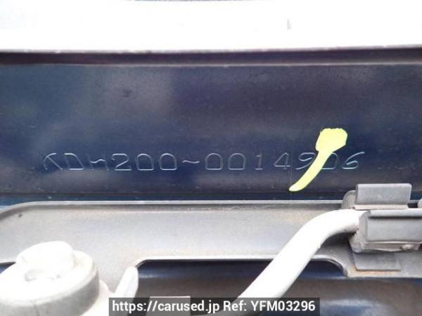 Used 2005 AT toyota regiusace-van KDH200V Image[13]
