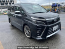 Toyota Voxy ZRR80W