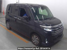 Toyota Roomy M900A