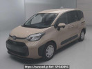 Toyota Sienta MXPC10G