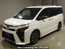 Toyota Voxy ZRR80W