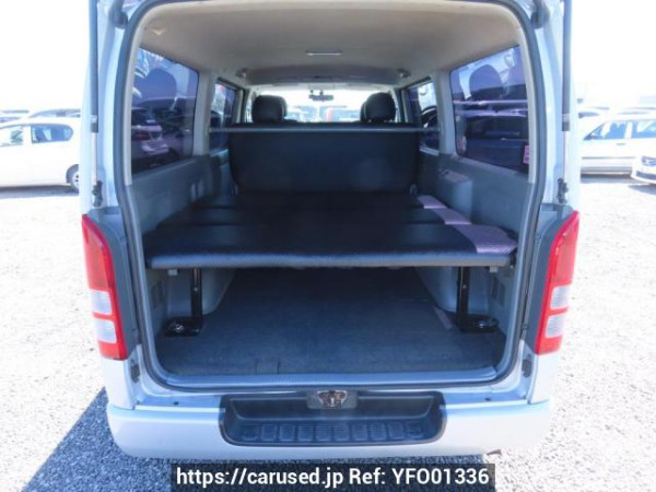 Used 2005 AT toyota regiusace-van KDH200V Image[8]