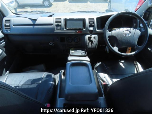 Used 2005 AT toyota regiusace-van KDH200V Image[20]