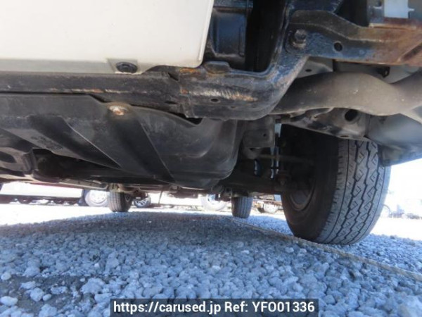 Used 2005 AT toyota regiusace-van KDH200V Image[37]