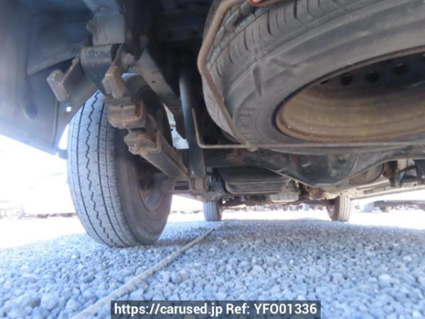 Used 2005 AT toyota regiusace-van KDH200V Image[42]