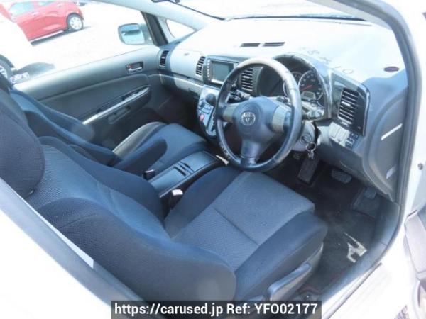 Used 2004 AT toyota wish ZNE10G Image[12]