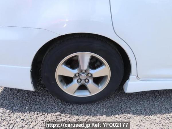 Used 2004 AT toyota wish ZNE10G Image[32]