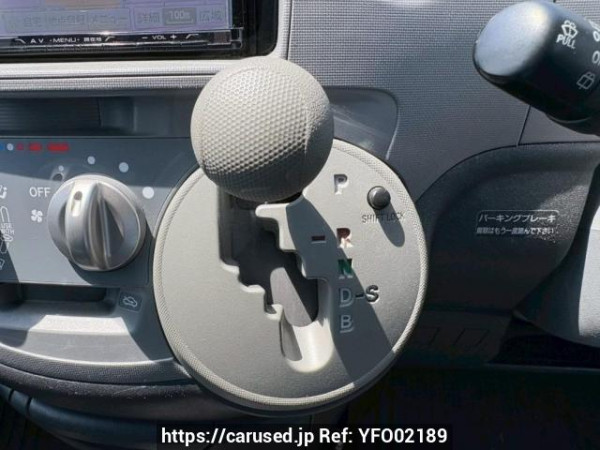 Used 2005 AT toyota sienta NCP81G Image[28]