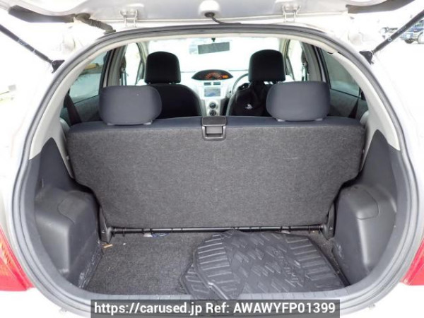 Used 2010 AT toyota vitz KSP90 Image[8]