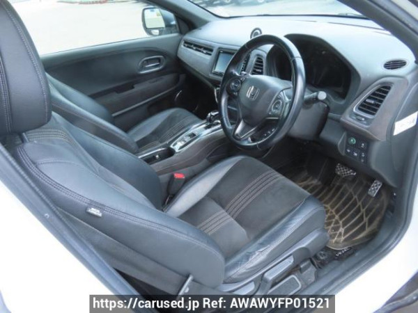 Used 2018 AT honda vezel RU3 Image[13]