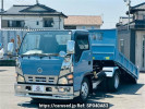 Nissan Atlas AKR81AN