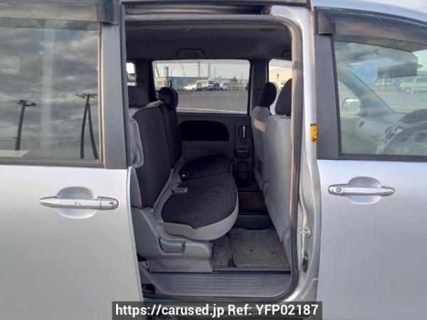 Used 2005 AT toyota sienta NCP81G Image[15]