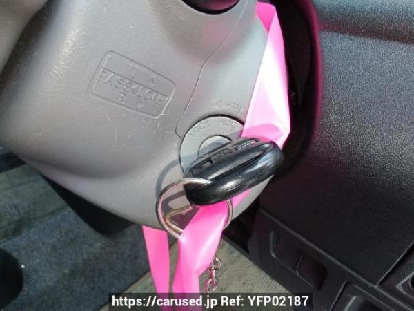 Used 2005 AT toyota sienta NCP81G Image[27]