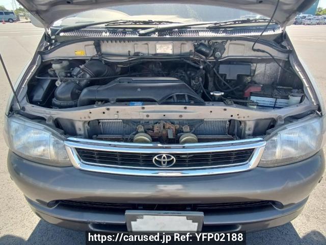 Buy Used 1996 Toyota Granvia RCH11W (YFP02188) - Carused.jp