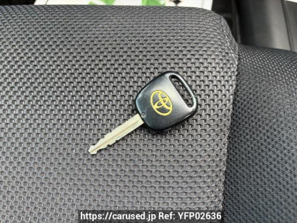 Used 2003 AT toyota wish ZNE10G Image[17]