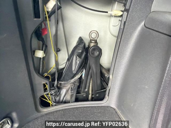 Used 2003 AT toyota wish ZNE10G Image[19]