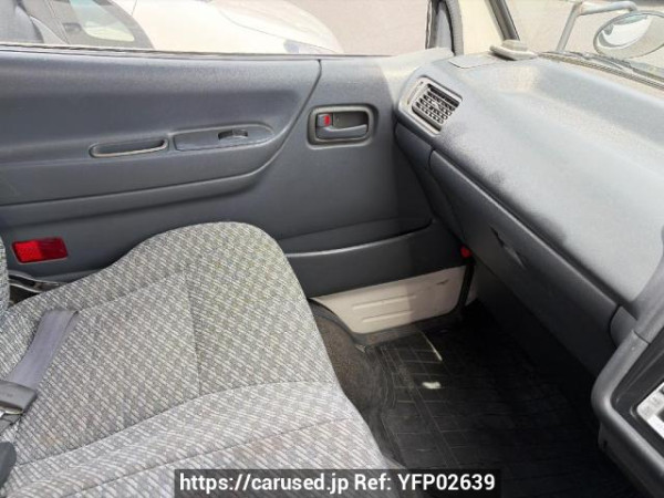 Used 2003 AT toyota hiace-van RZH102V Image[19]