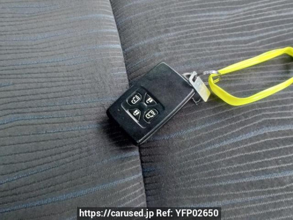Used 2010 AT toyota noah ZRR75W Image[26]