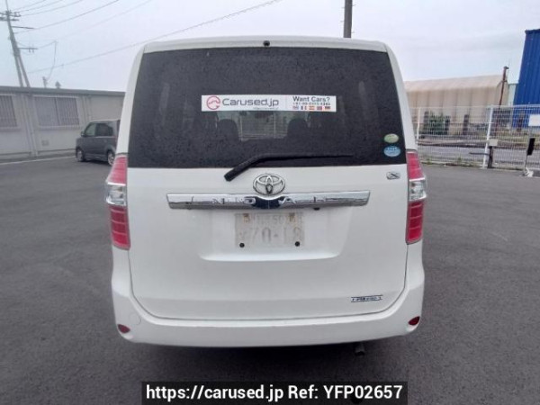 Used 2009 AT toyota noah ZRR75G Image[5]