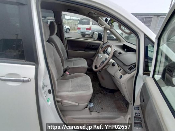 Used 2009 AT toyota noah ZRR75G Image[13]