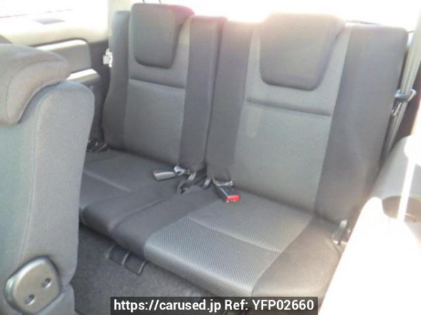 Used 2003 AT toyota wish ZNE10G Image[15]