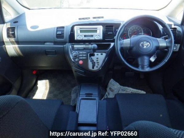 Used 2003 AT toyota wish ZNE10G Image[17]