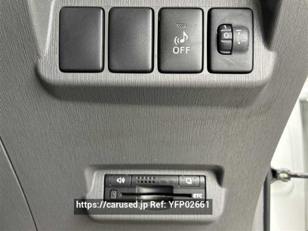 Used 2012 CVT toyota prius-alpha ZVW41 Image[15]